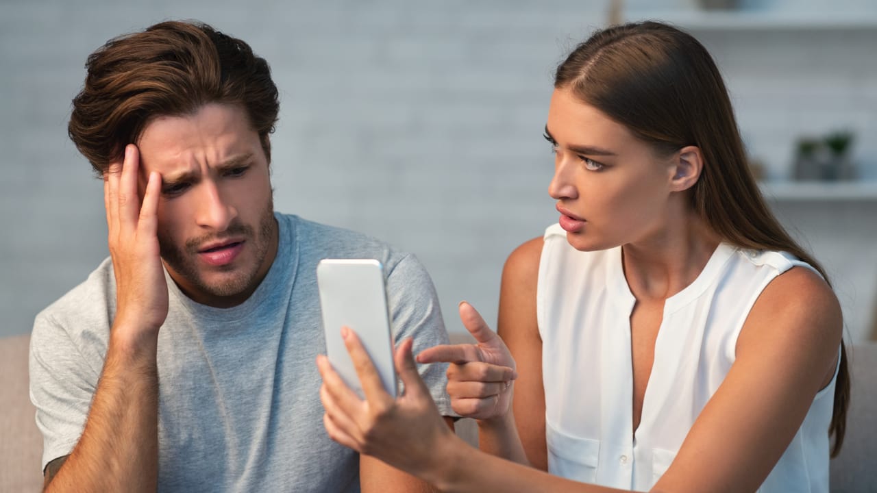 Signs He Is In A Relationship With Someone Else