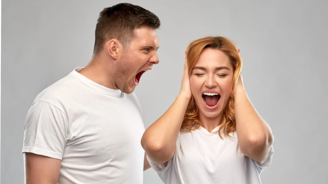 Signs you are Dating the Worng Person